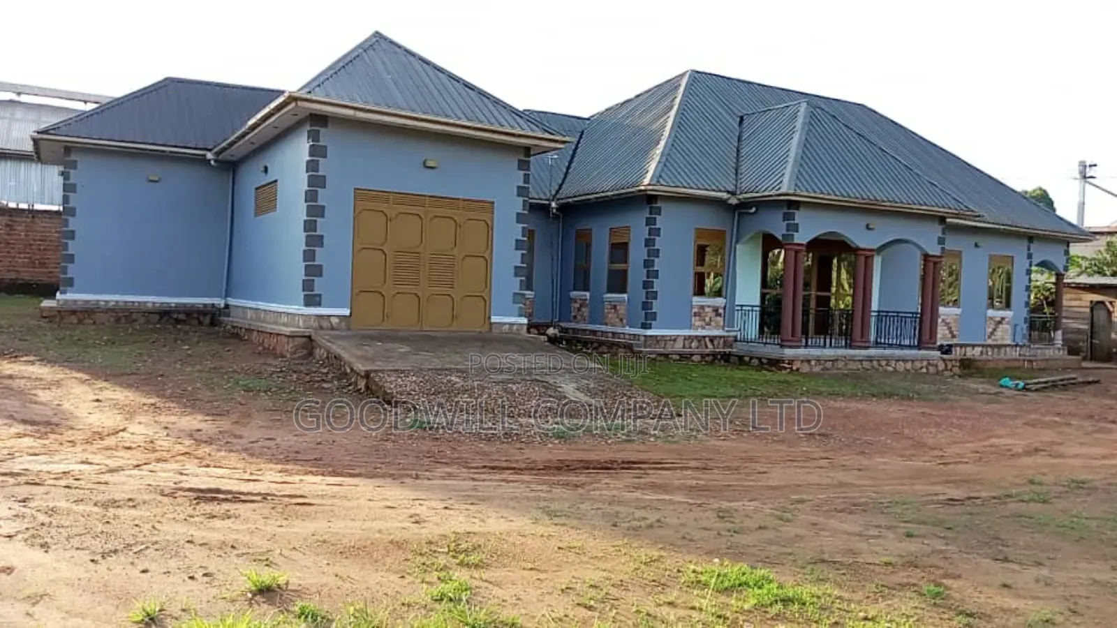 3 Acres of Farm Land With, Home House, Paltry House, Banana Plantation