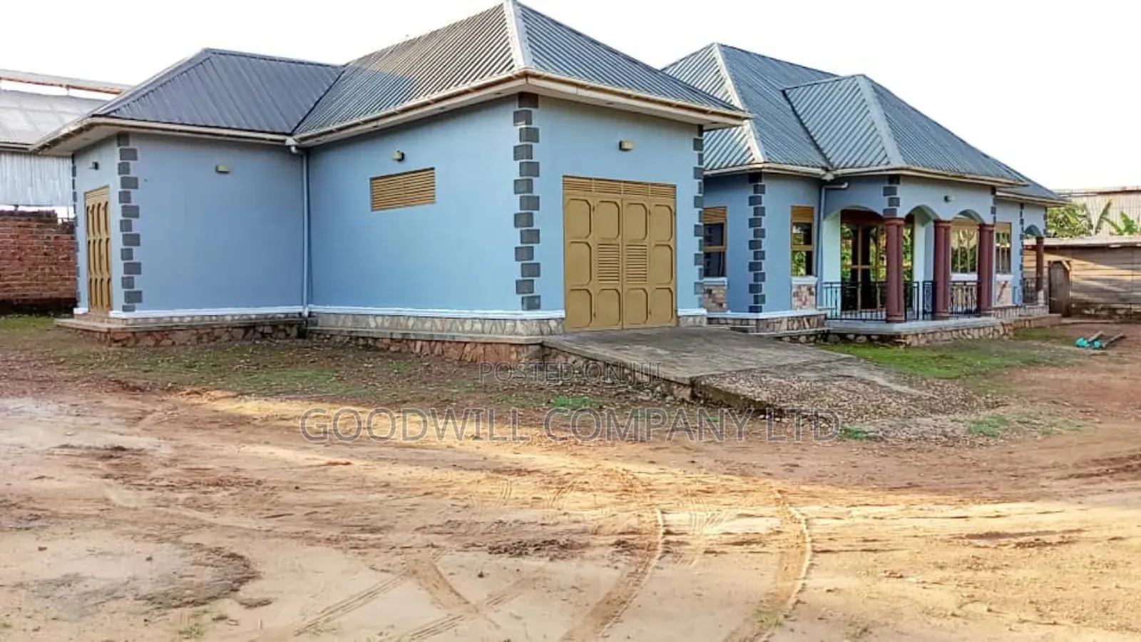 3 Acres of Farm Land With, Home House, Paltry House, Banana Plantation