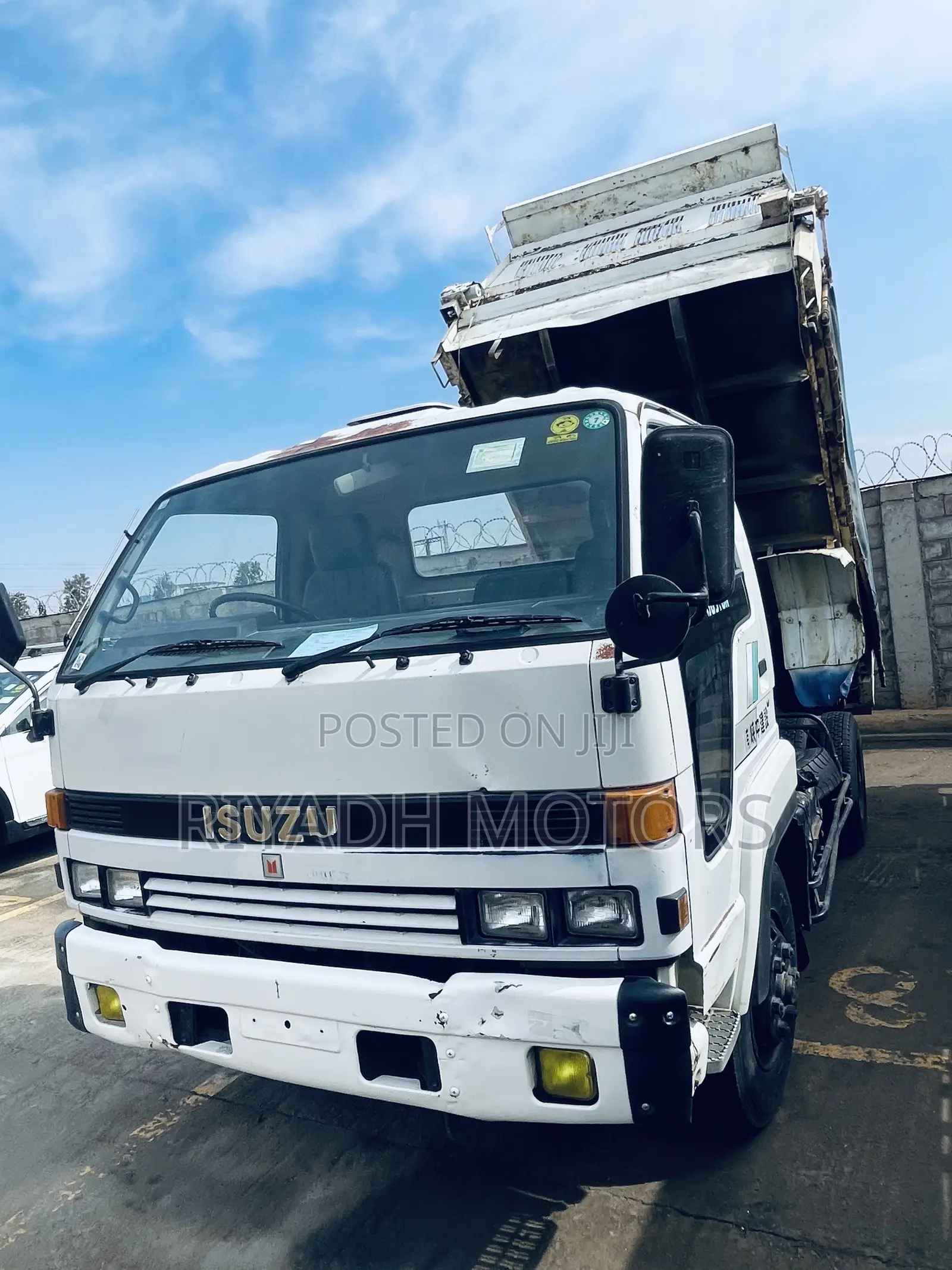 Juston Isuzu Double Light