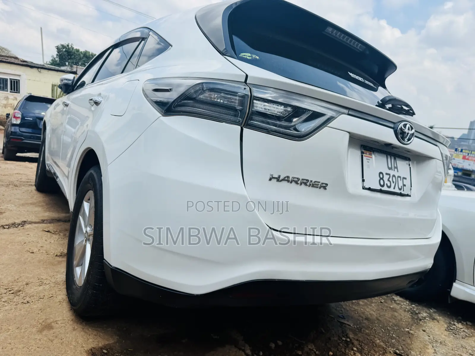 Toyota Harrier 2.0 2015 White