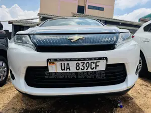 Toyota Harrier 2.0 2015 White