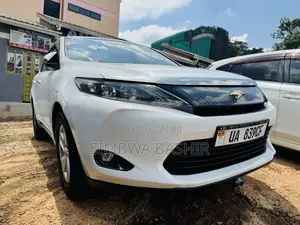 Toyota Harrier 2.0 2015 White