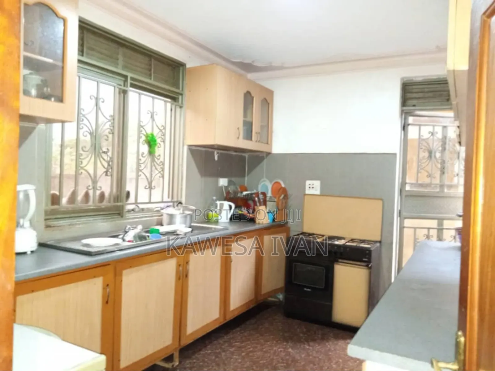 Furnished 5bdrm Duplex in Katabi for sale