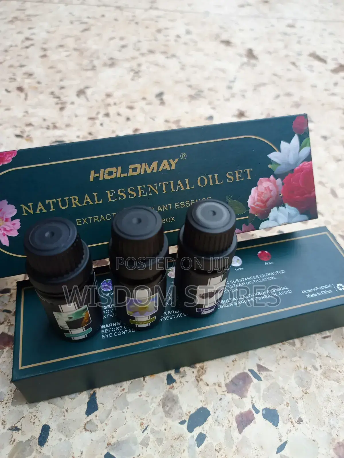Holdmay Natural Essential Oils