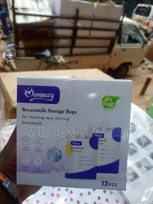 Momeasy Breastmilk Storage Bags.