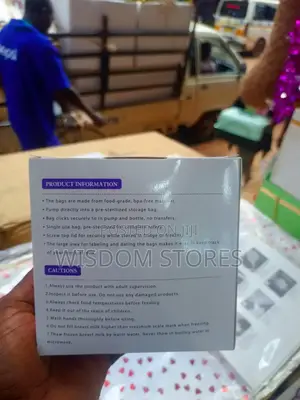 Momeasy Breastmilk Storage Bags.