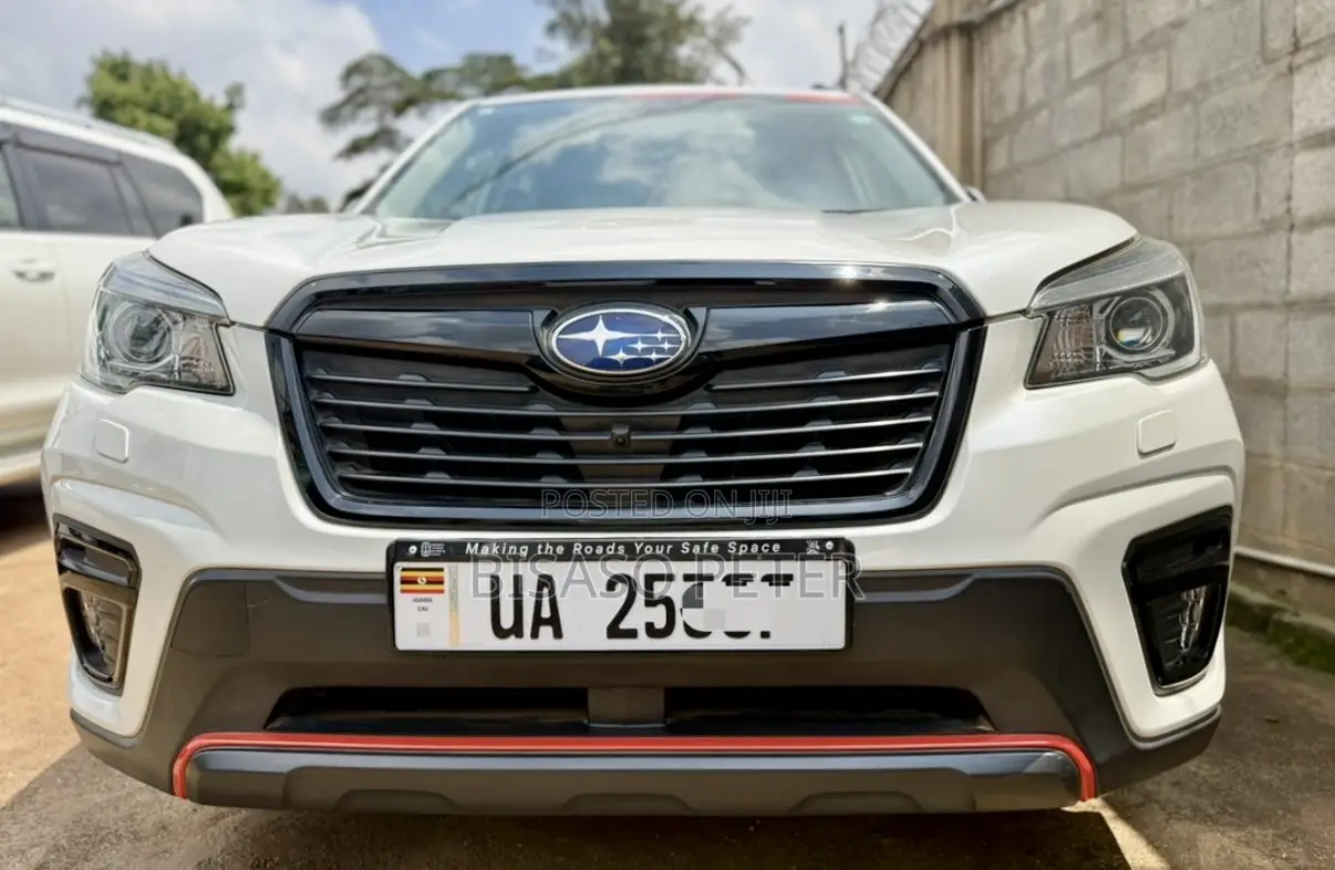 Subaru Forester 2019 White