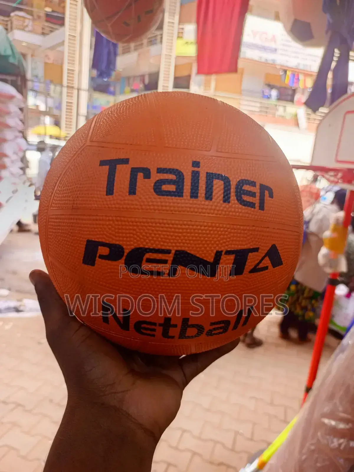 Trainer Penta Netball.