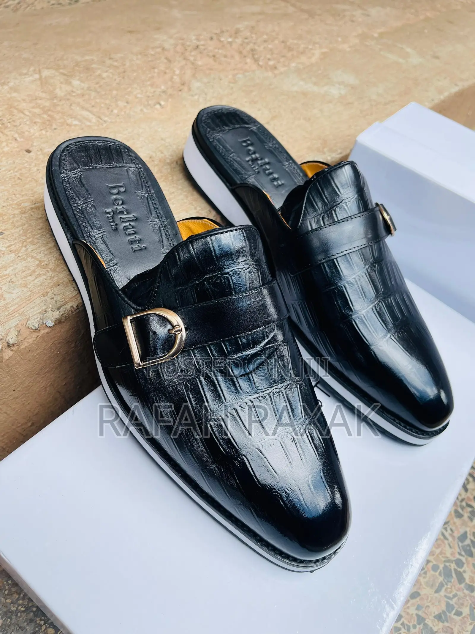Men’S Super Classic Black Berluti Mule Half Shoes