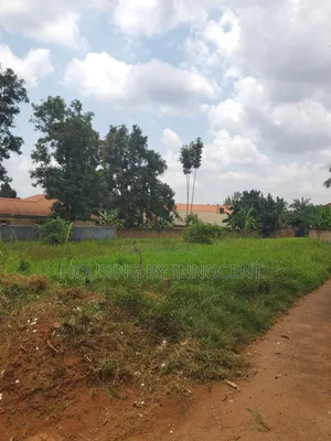 Prime Commercial Use Land for Rent on Kulambiiro Main Road.