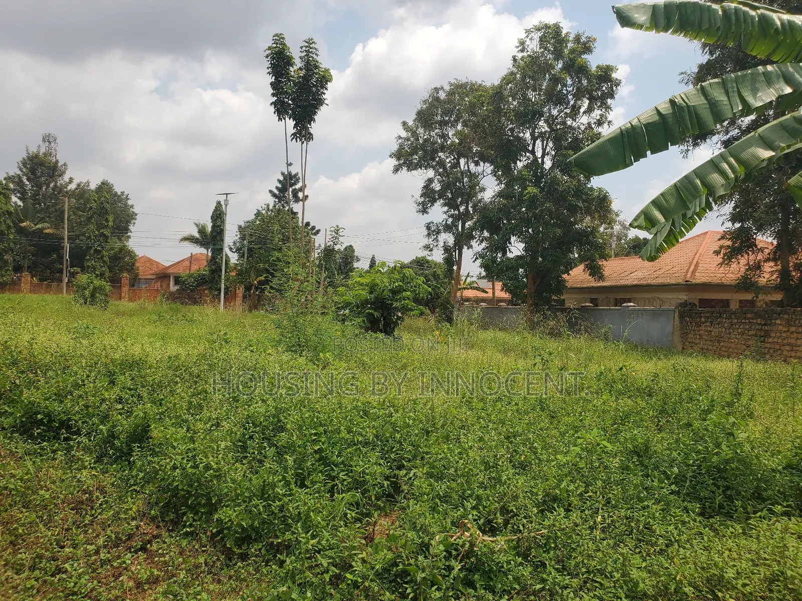 Prime Commercial Use Land for Rent on Kulambiiro Main Road.
