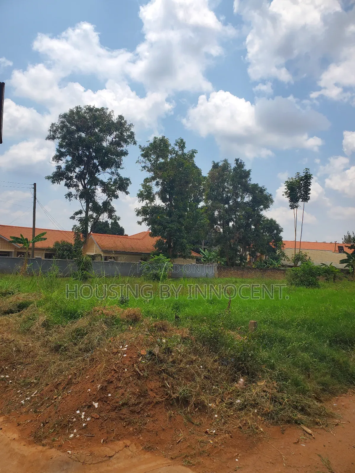 Prime Commercial Use Land for Rent on Kulambiiro Main Road.