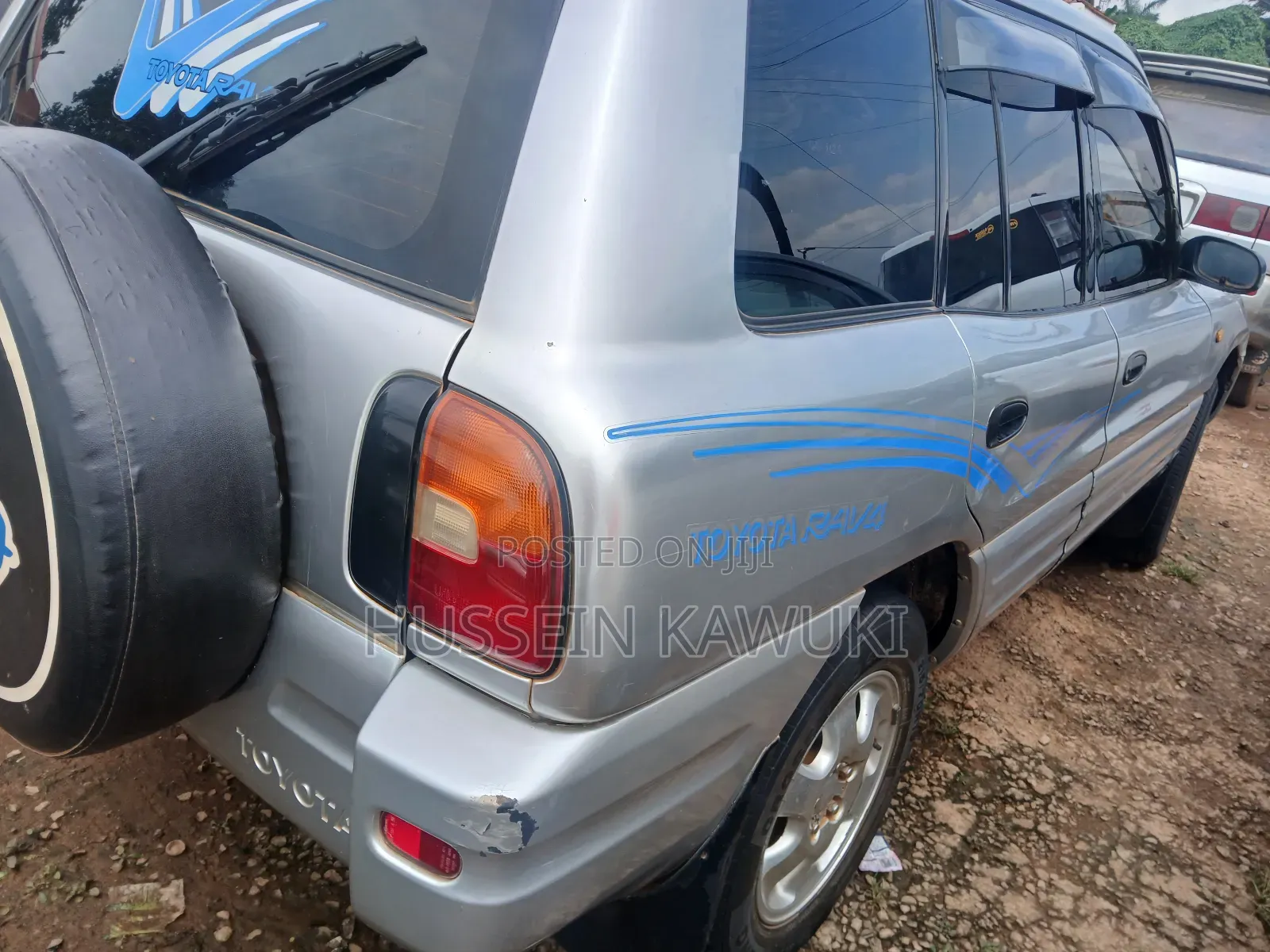 Toyota RAV4 1999 Silver