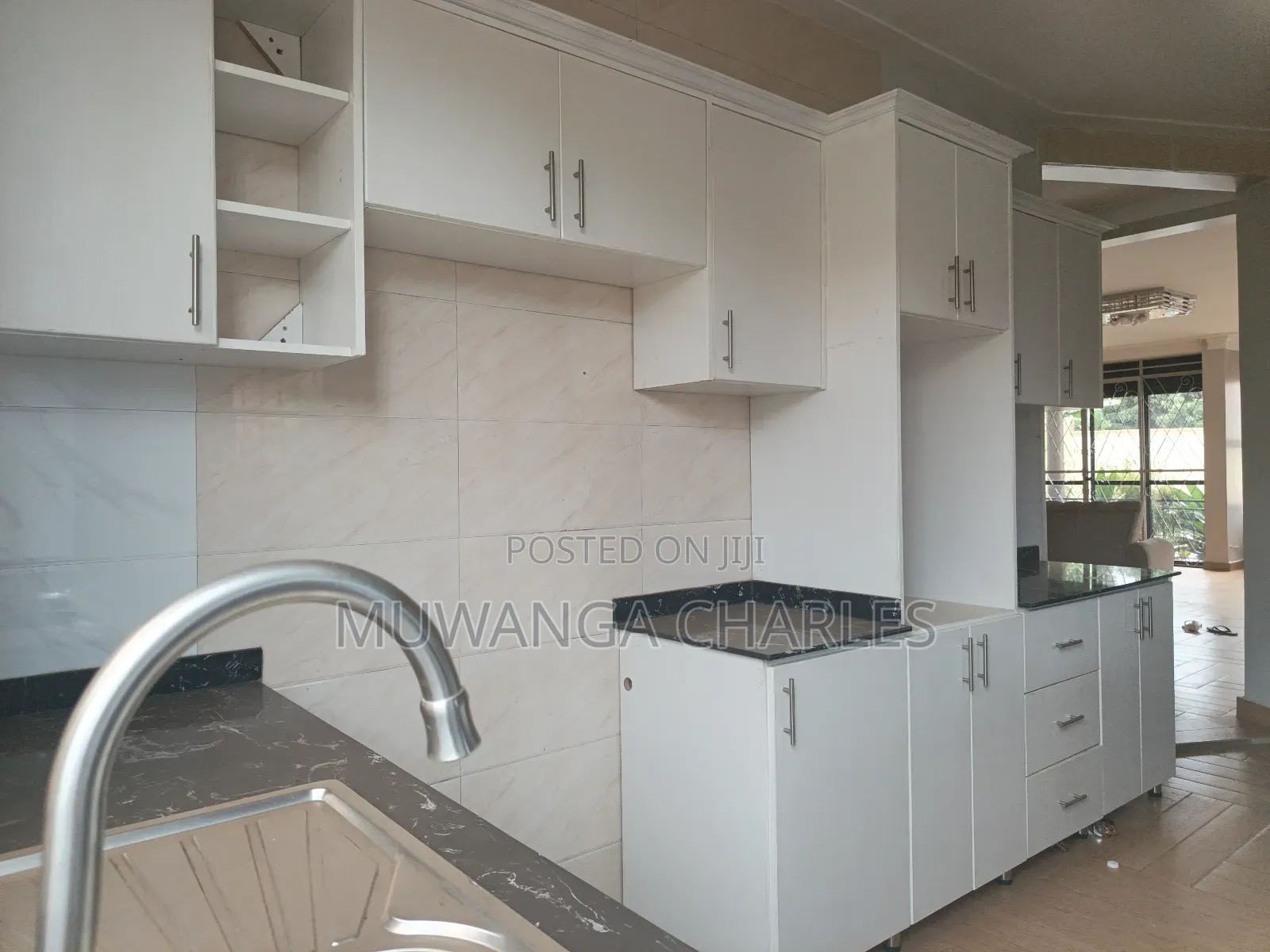 6bdrm Duplex in Fs Properties Ltd, Kira for sale