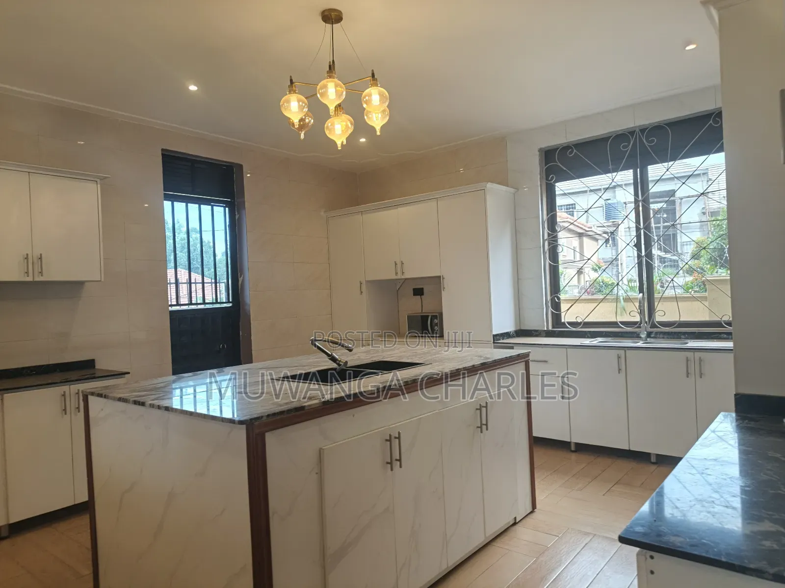 6bdrm Duplex in Fs Properties Ltd, Kira for sale