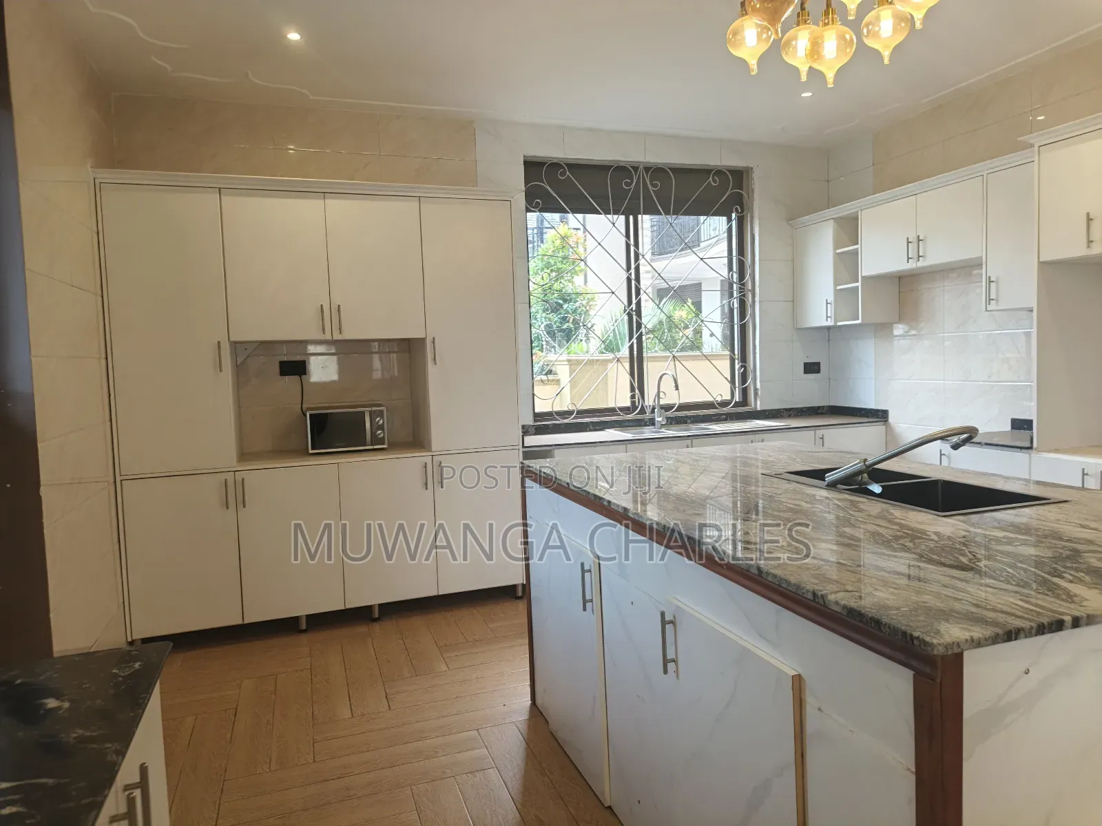 6bdrm Duplex in Fs Properties Ltd, Kira for sale