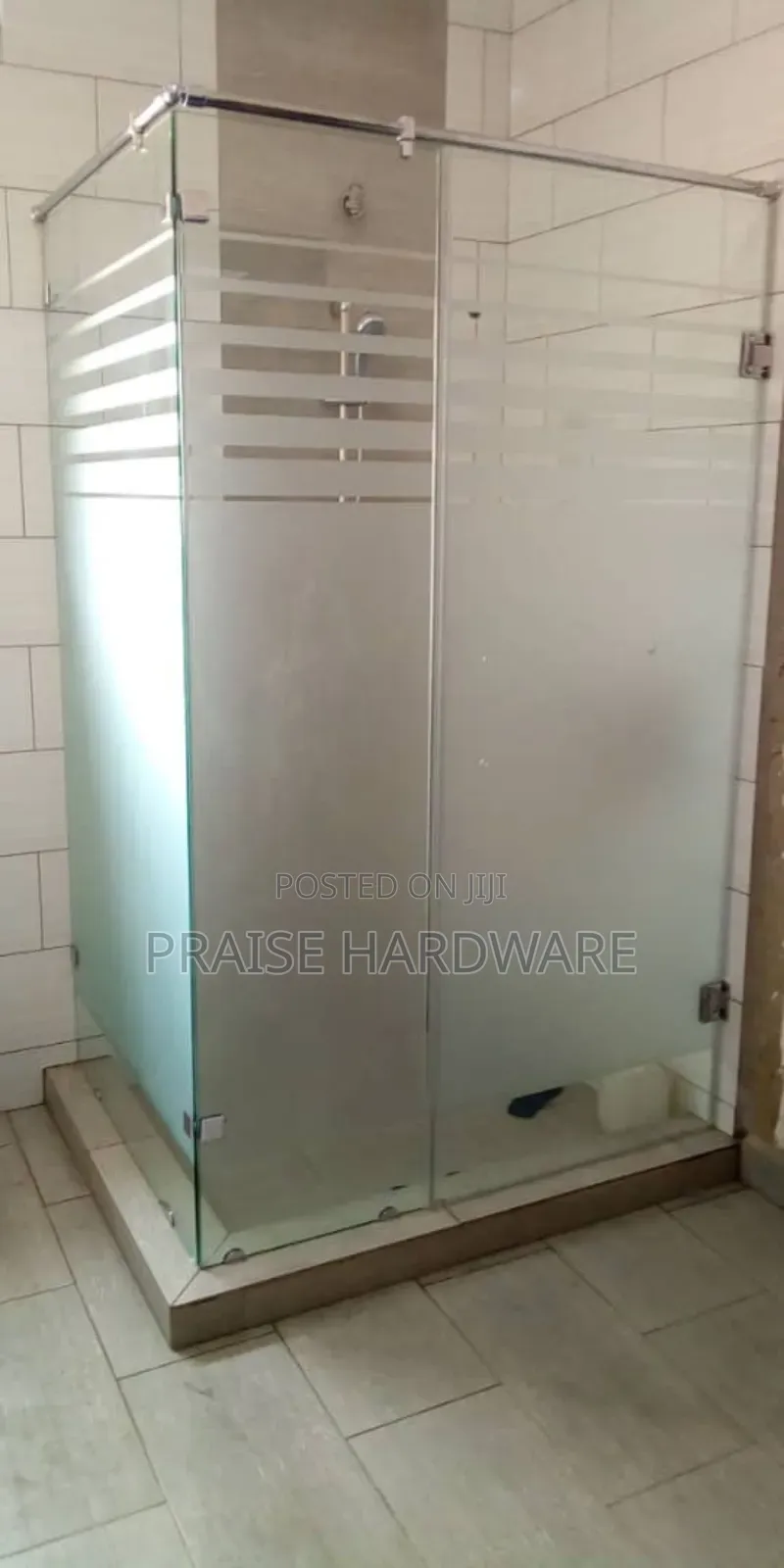Glass Shower Carbin