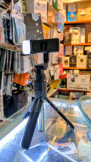 Best Deal! S05-S 3-in-1 Selfie Stick Tripod Light Combo (105cm) |