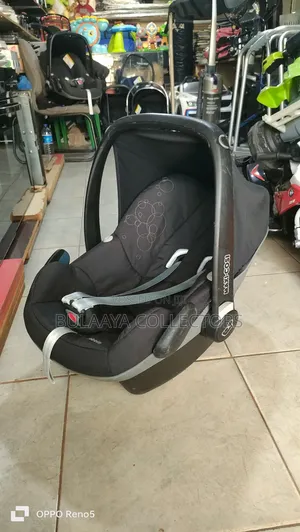 Uk Used Maxi-Cosi Pebble Pro I-Size Baby Car Seat, 0-13kgs.