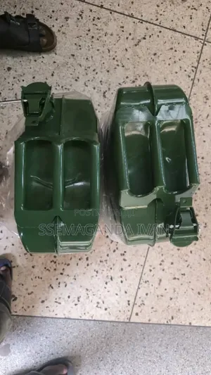 Storage Metal Jerican in Army Green Colur