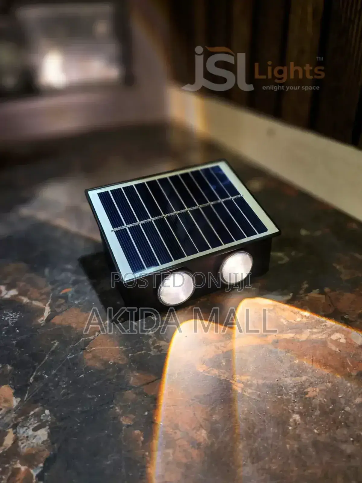 4w Solar Up Down Wall Light Solar Garden Light With Day Night Sensor