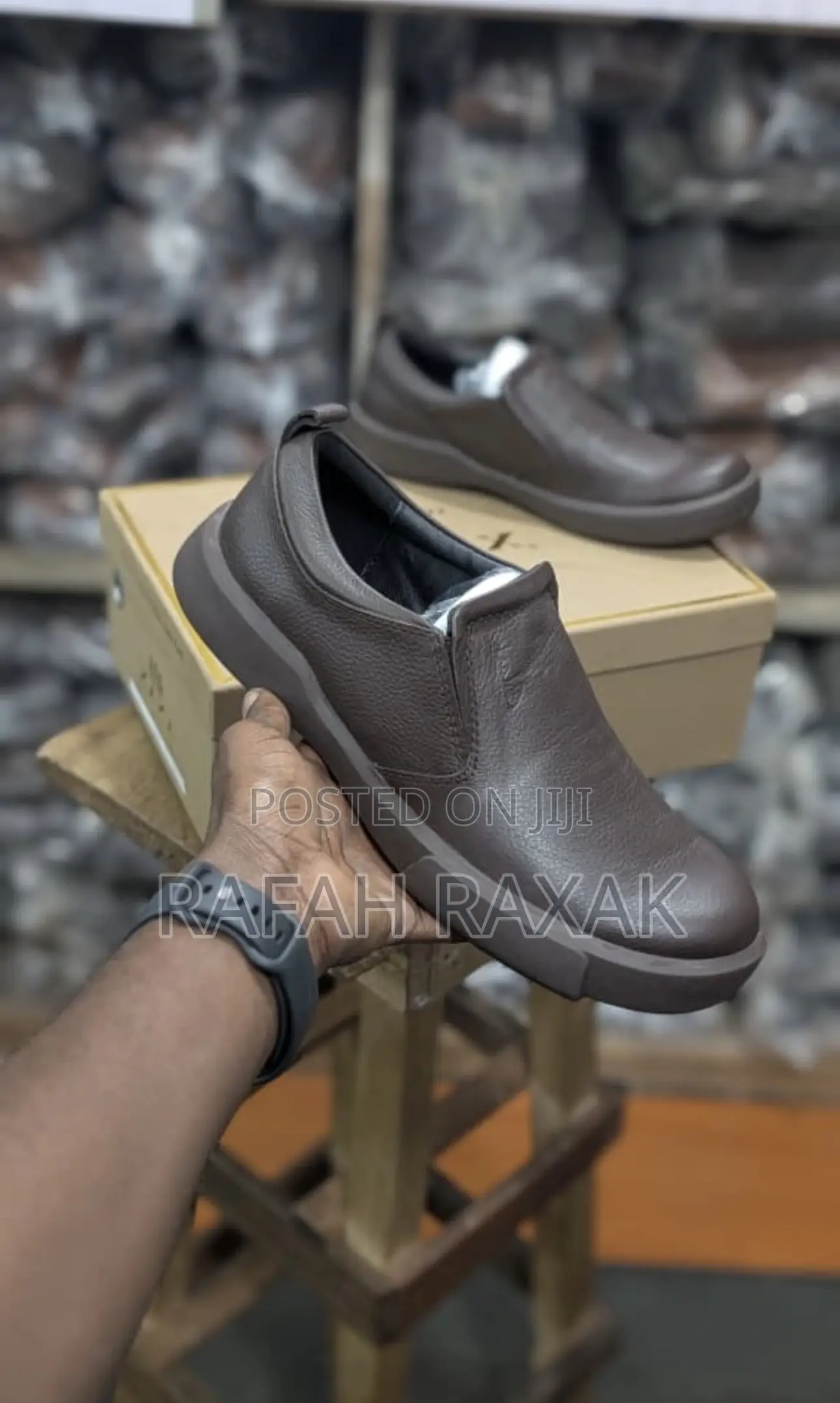 Men’S Dark Tan Clarks Slip-on Casual Leather Shoes