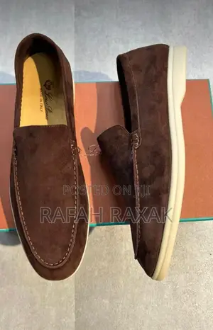 Men’S Classic Brown Suede Loro Piana Loafers