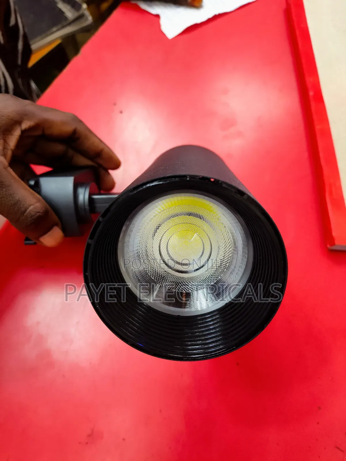 White and Black Body Track Light for 30watts