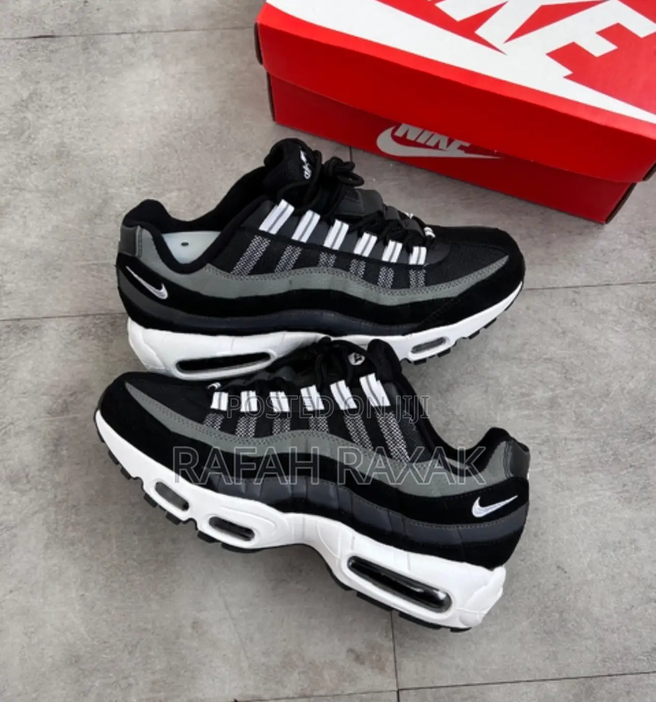 Original Nike Air Max 95 “Essentials” Sneakers