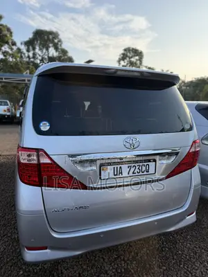 Toyota Alphard 2.4 Petrol AWD 2010 Silver