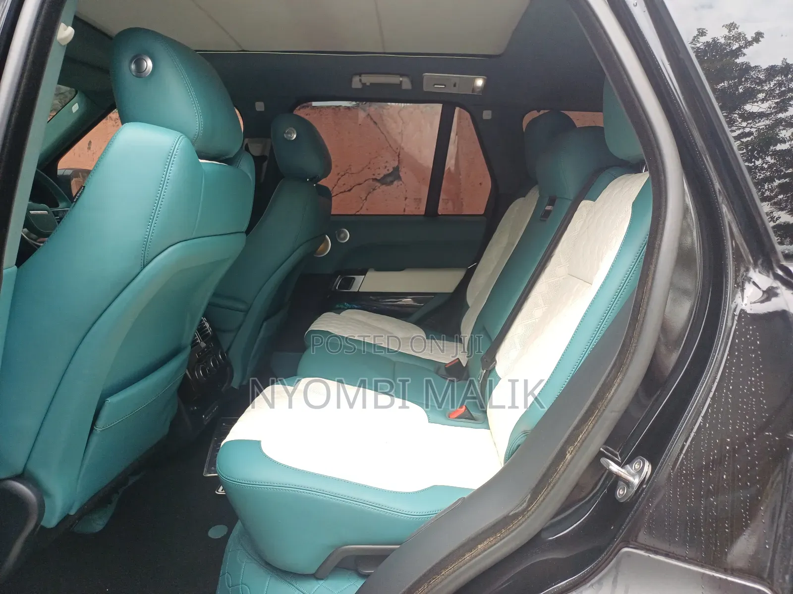 Land Rover Range Rover Vogue 2023 Black