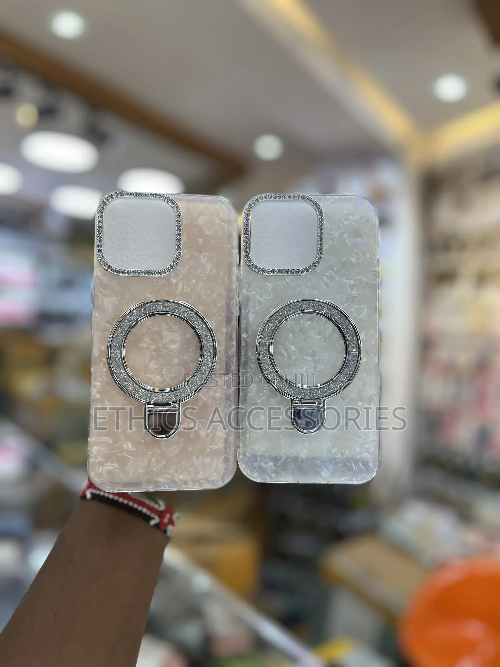 Phone Cases With a Rhinestone Ring