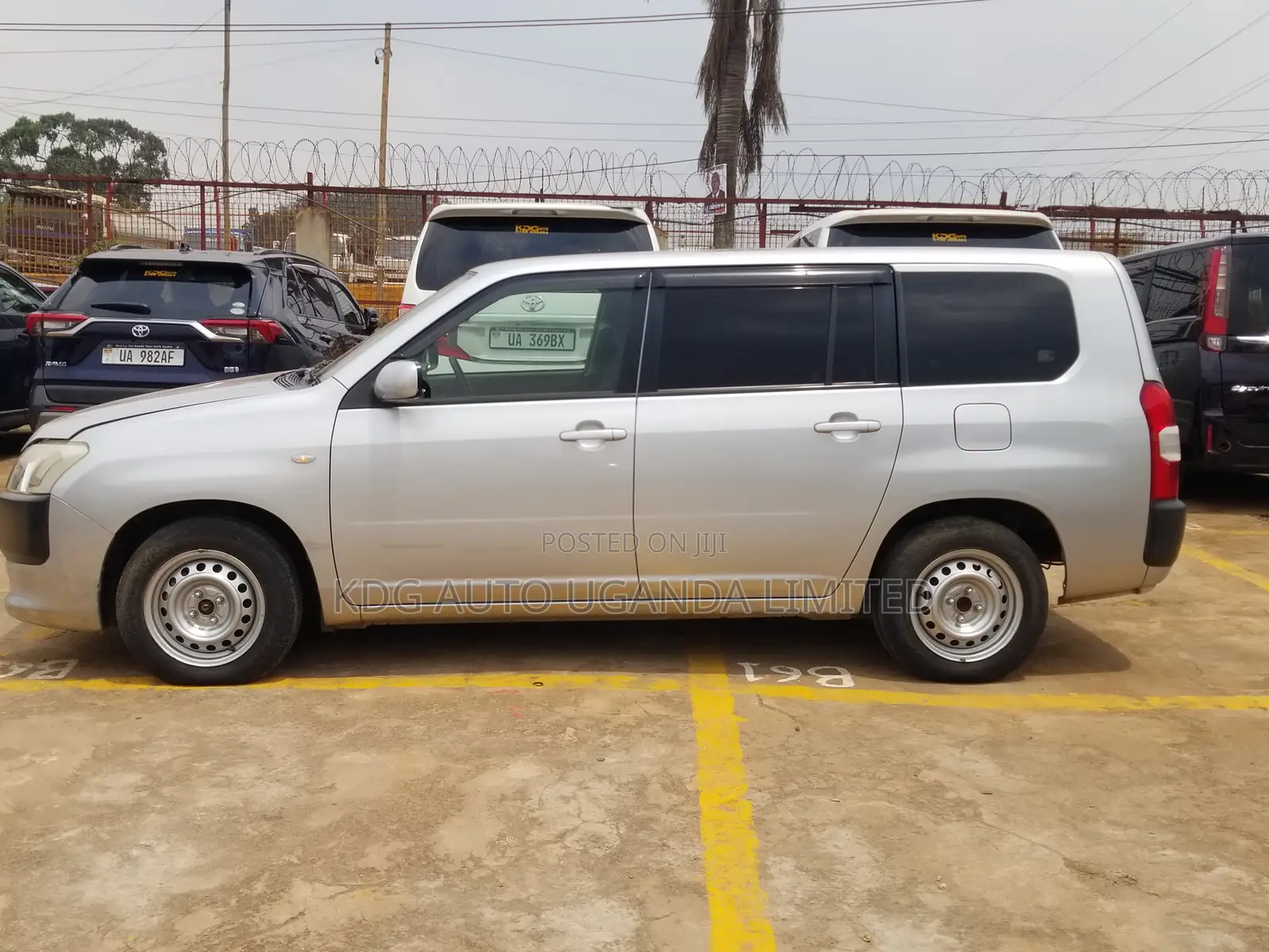 Toyota Probox 2015 Silver