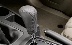 Gear-Lever Knob Upholstery