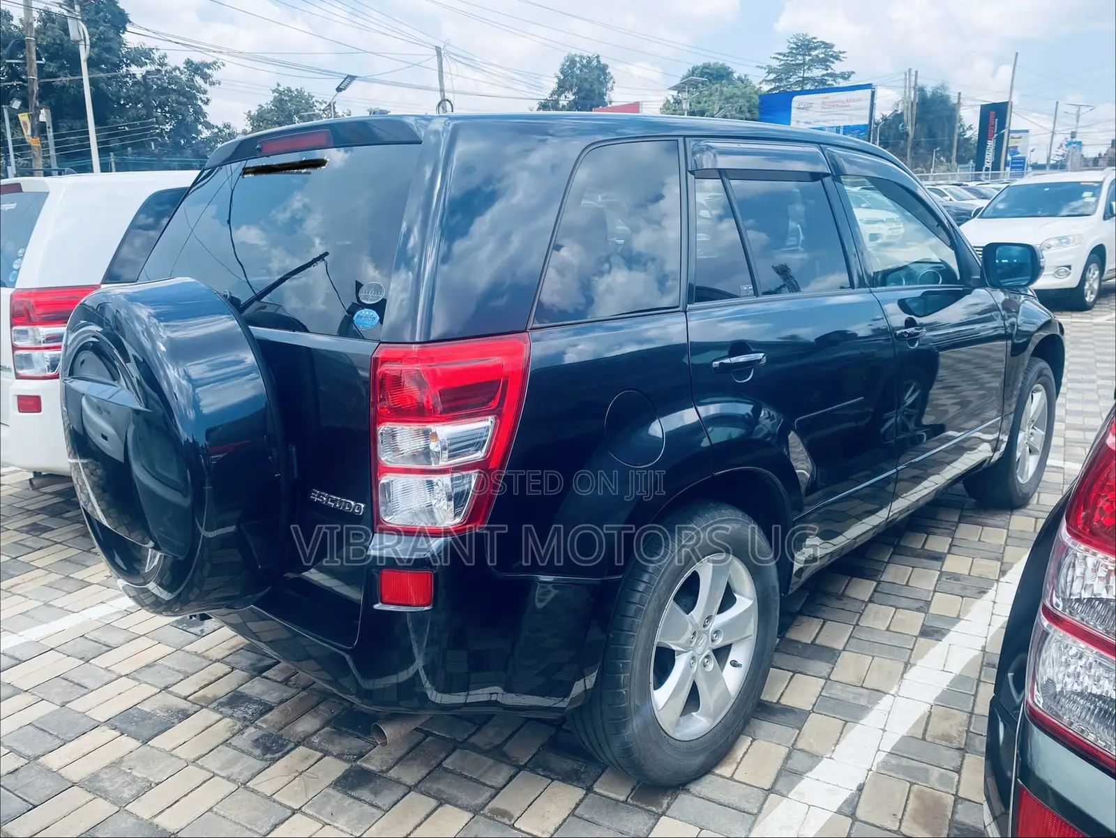 Suzuki Escudo 2013 Black