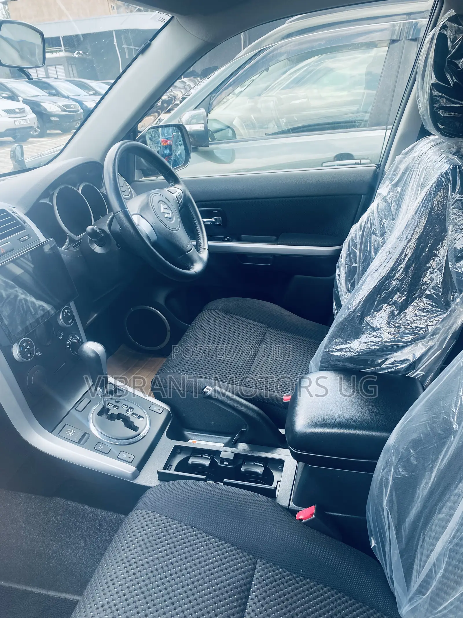 Suzuki Escudo 2013 Black