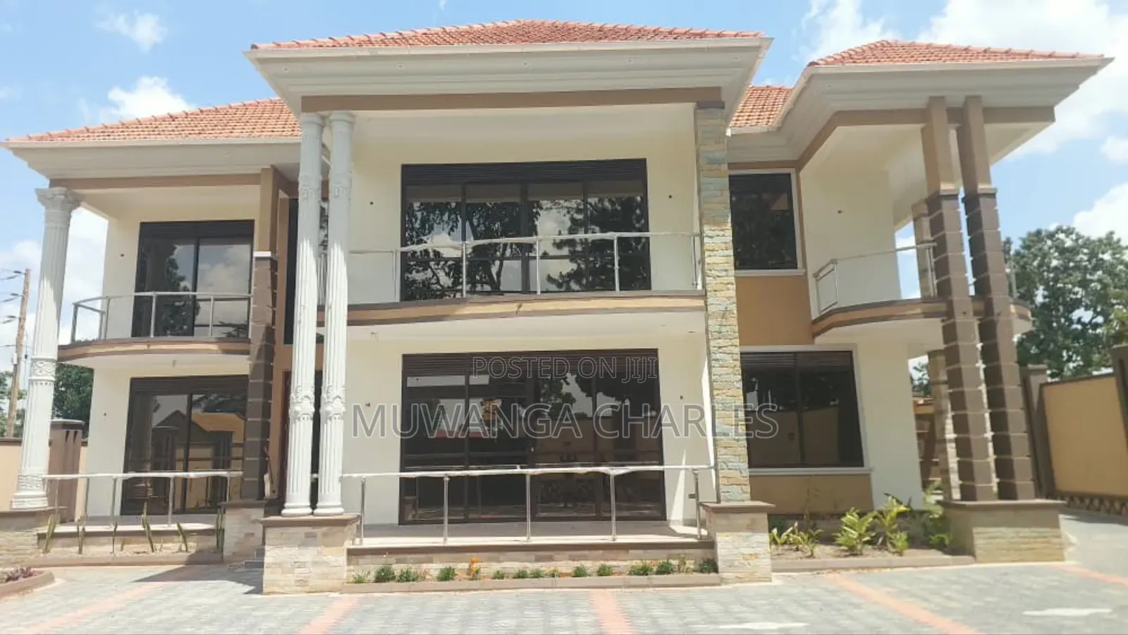 5bdrm Duplex in Fs Properties Ltd, Nakawa for sale