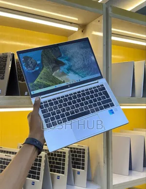 Laptop HP EliteBook 830 G8 16GB Intel Core I7 SSD 512GB