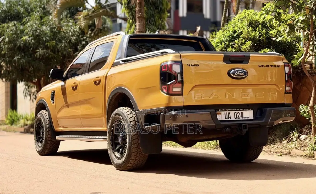 Ford Ranger Wildtrak 2023 Gold
