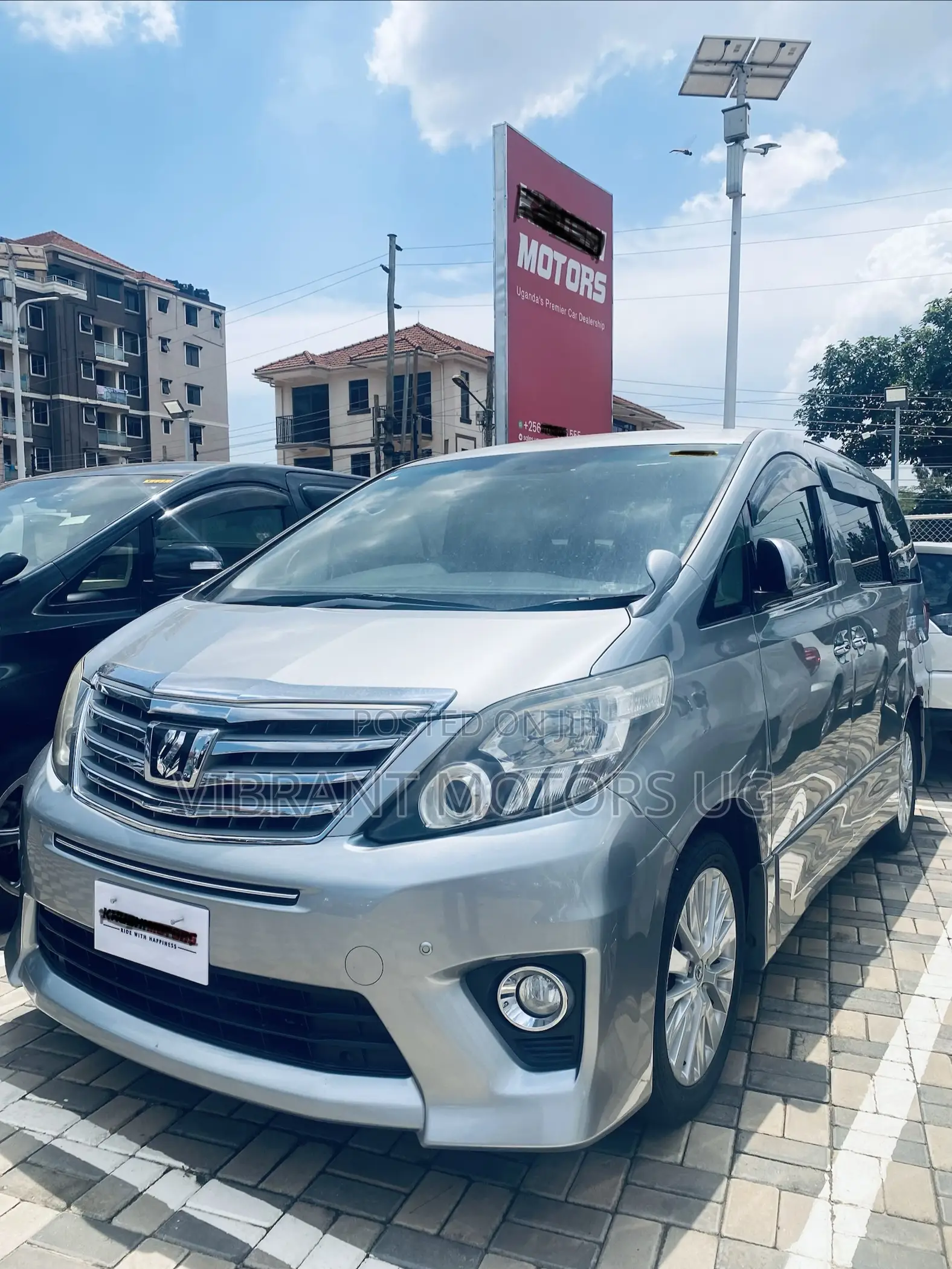 Toyota Alphard 2012 Silver