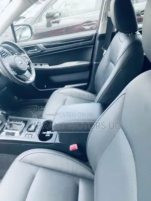 Subaru Outback 2016 Red