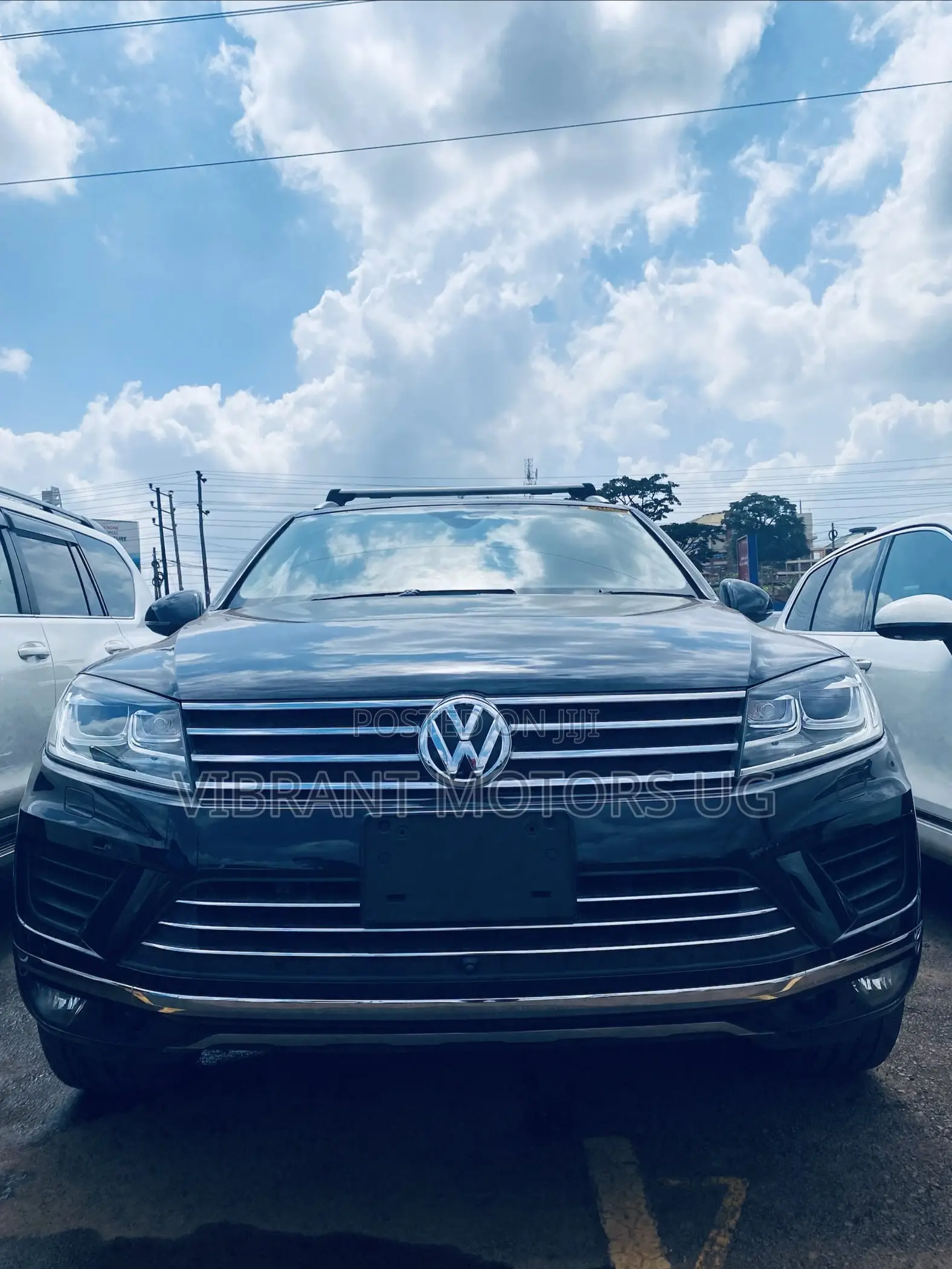 Volkswagen Touareg 2016 Blue