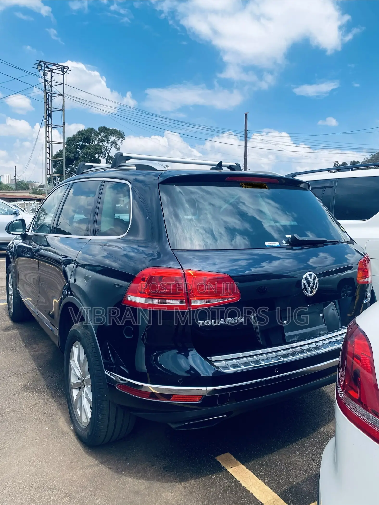 Volkswagen Touareg 2016 Blue