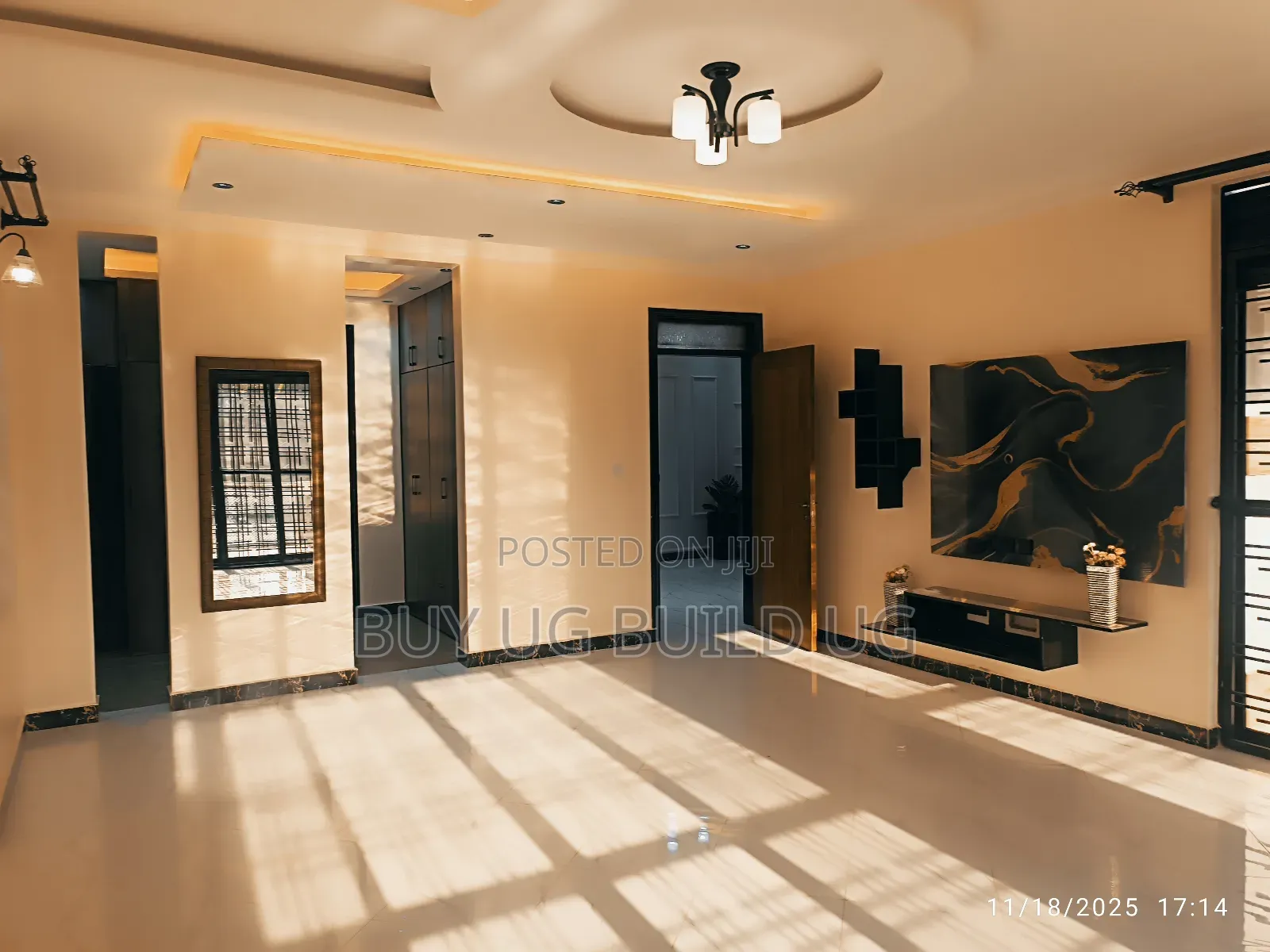 4bdrm Duplex in Kira Mamelto Road, Central Division for sale