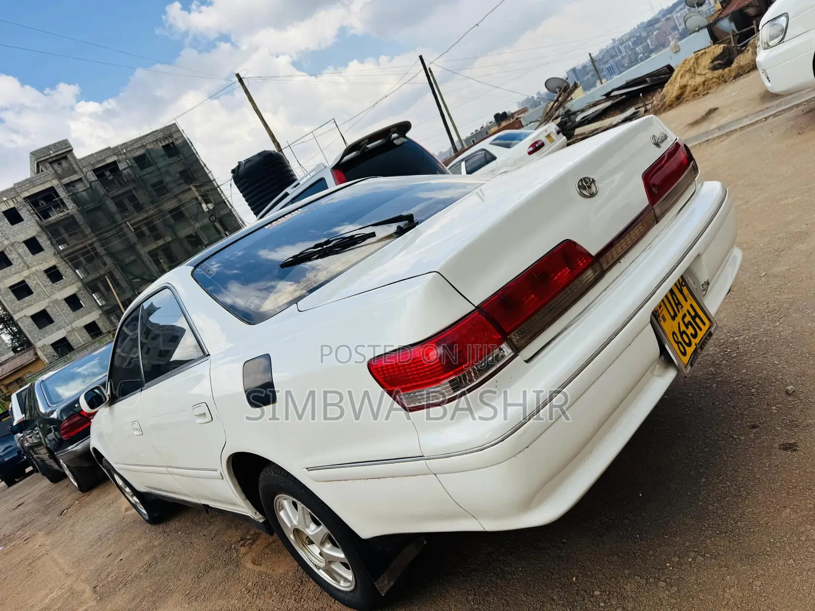 Toyota Mark II 2000 White