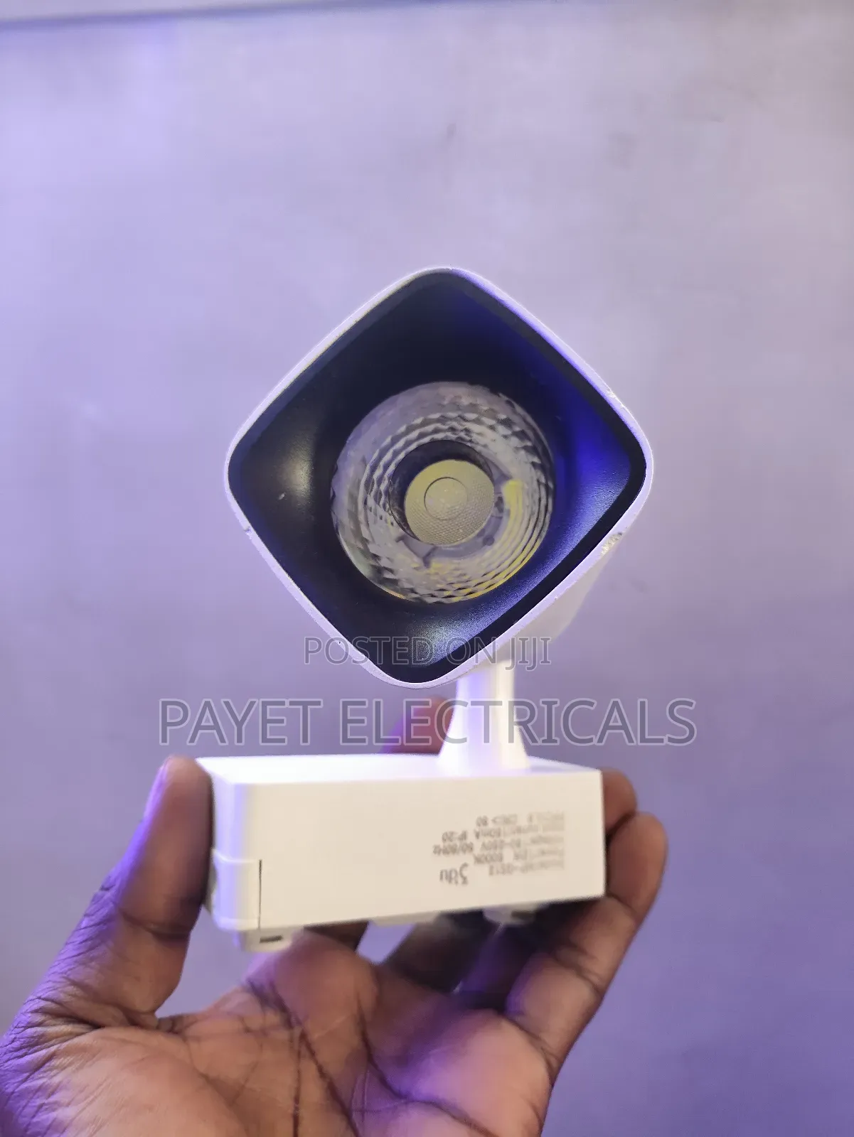 12watts Led Track Light White Body With White Light