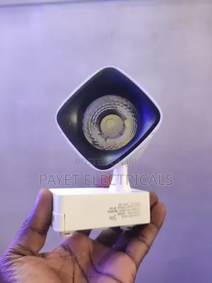 12watts Led Track Light White Body With White Light