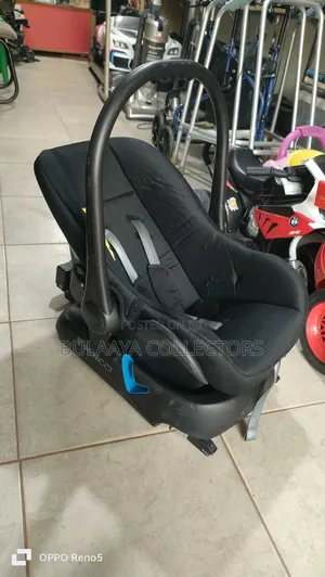 Uk Used Avionaut Pixel Pro 2.0 C Infant Car Seat Carrier, 0-13kgs.