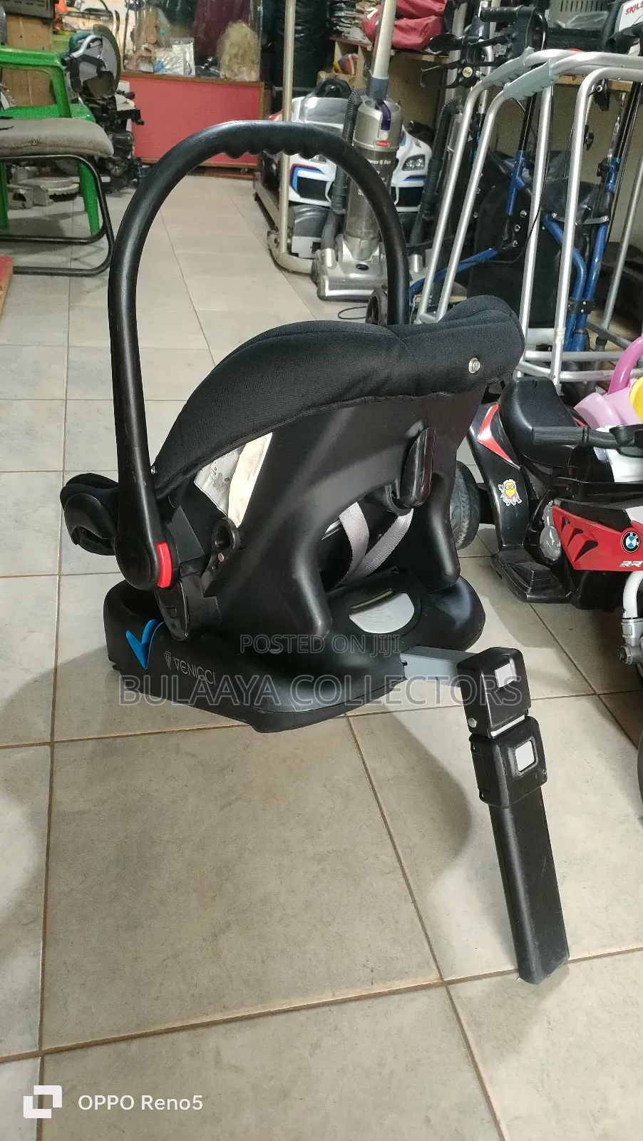 Uk Used Avionaut Pixel Pro 2.0 C Infant Car Seat Carrier, 0-13kgs.