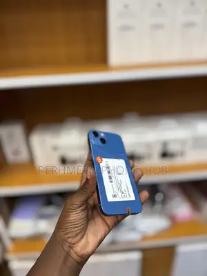 New Apple iPhone 13 128 GB Blue